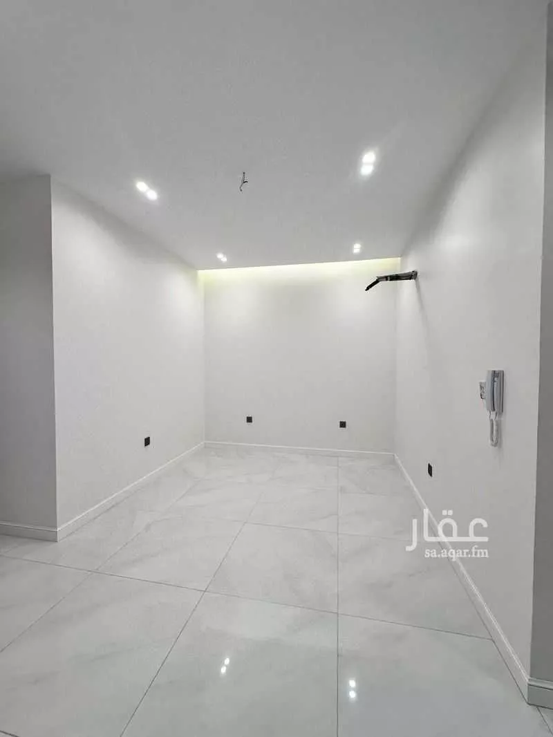 شقة 3 غرف في الزهراء 4