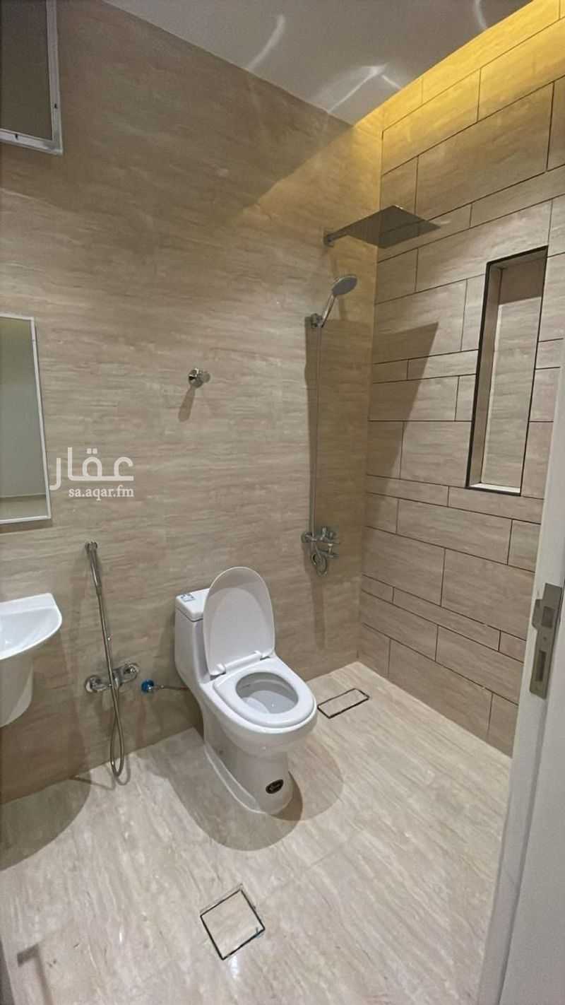 3 bedroom apartment in Okaz, Riyadh 12