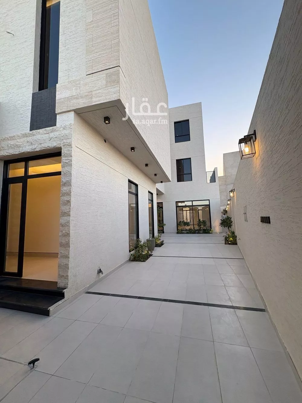 فيلا 6 غرف في المهدية 4