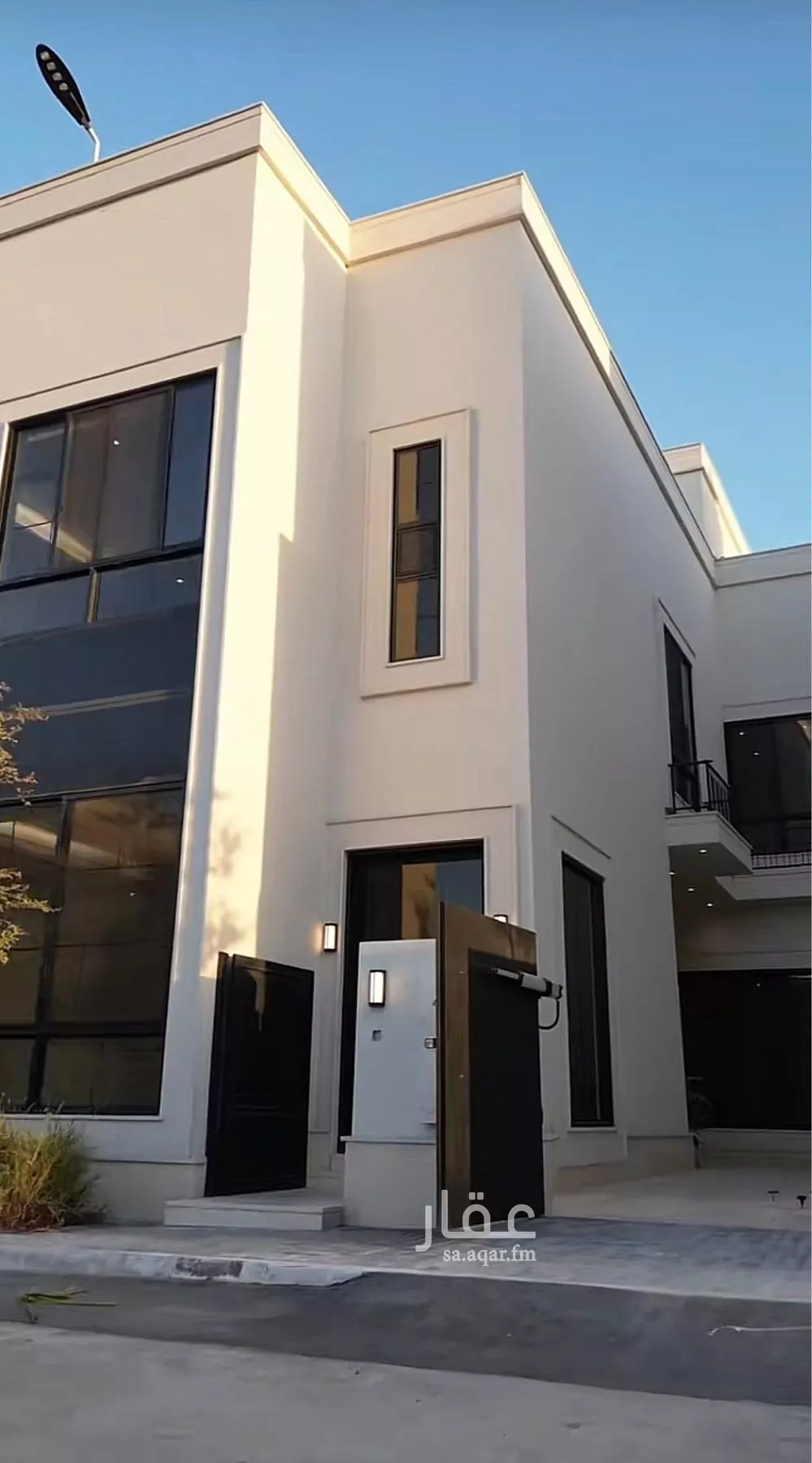 فيلا 6 غرف في المهدية 5