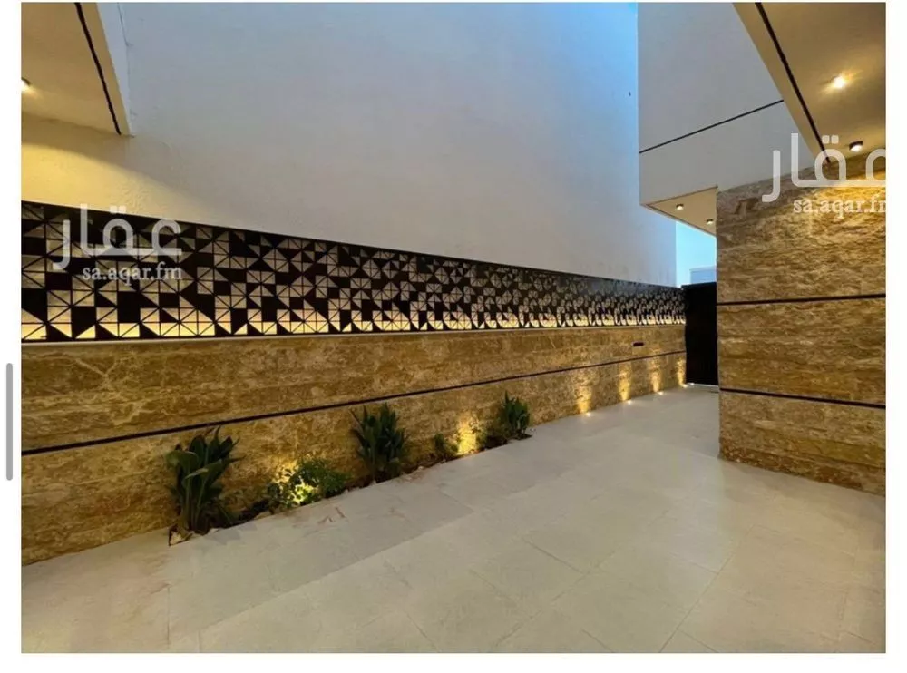 6 bedroom villa in Al Mahdiyyah 4