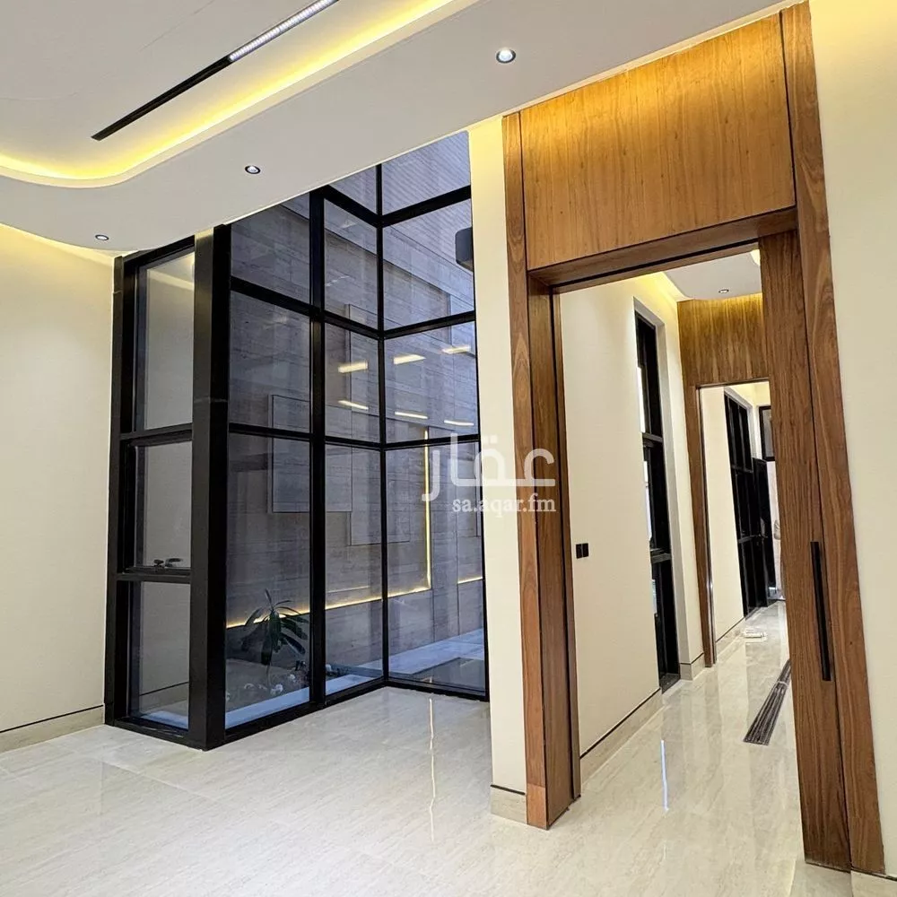 فيلا 6 غرف في المهدية 5