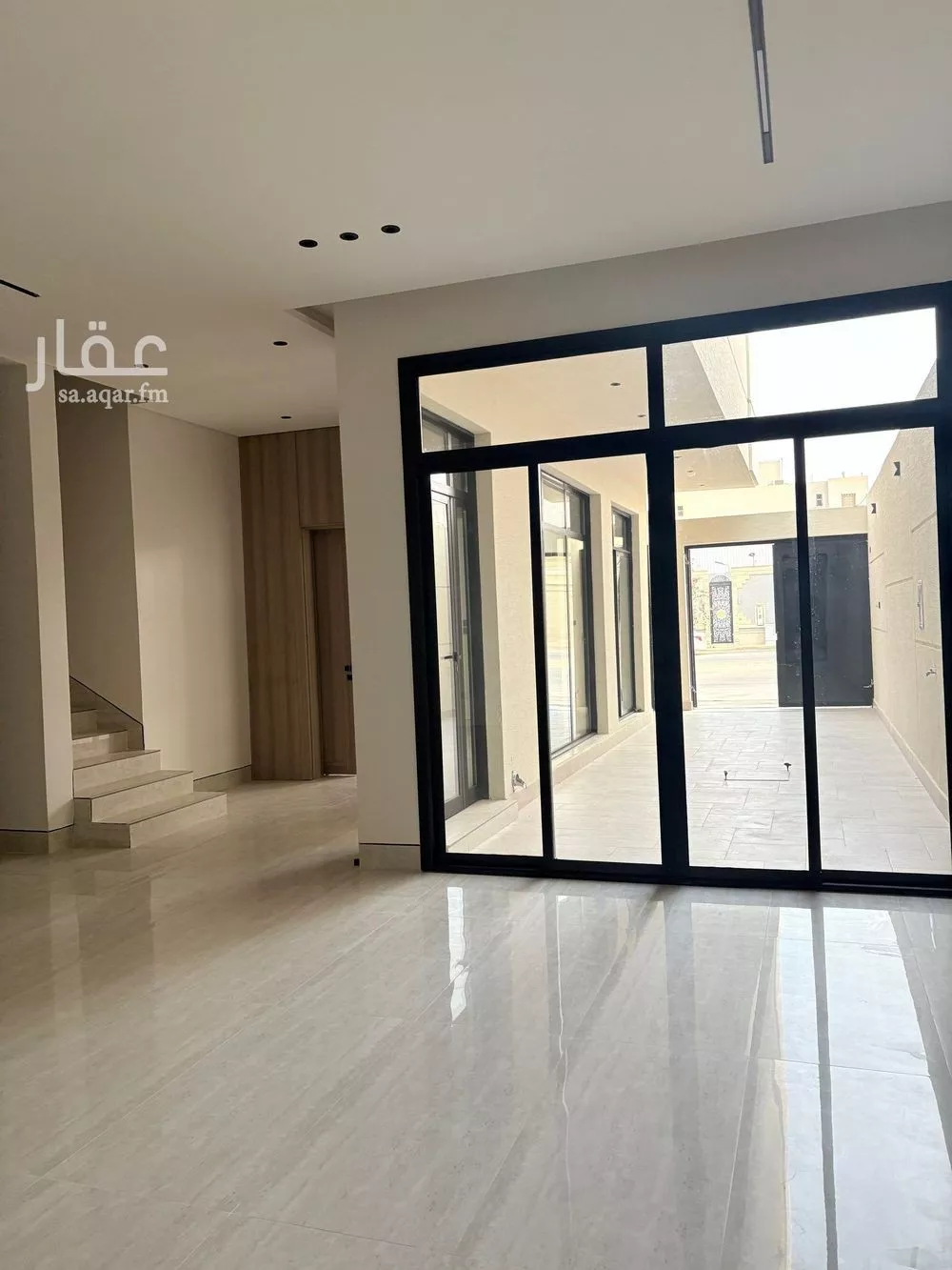 فيلا 5 غرف في المهدية 4