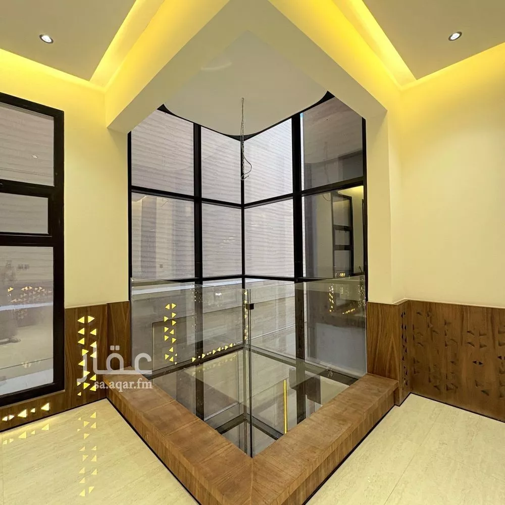 6 bedroom villa in Al Mahdiyyah 1