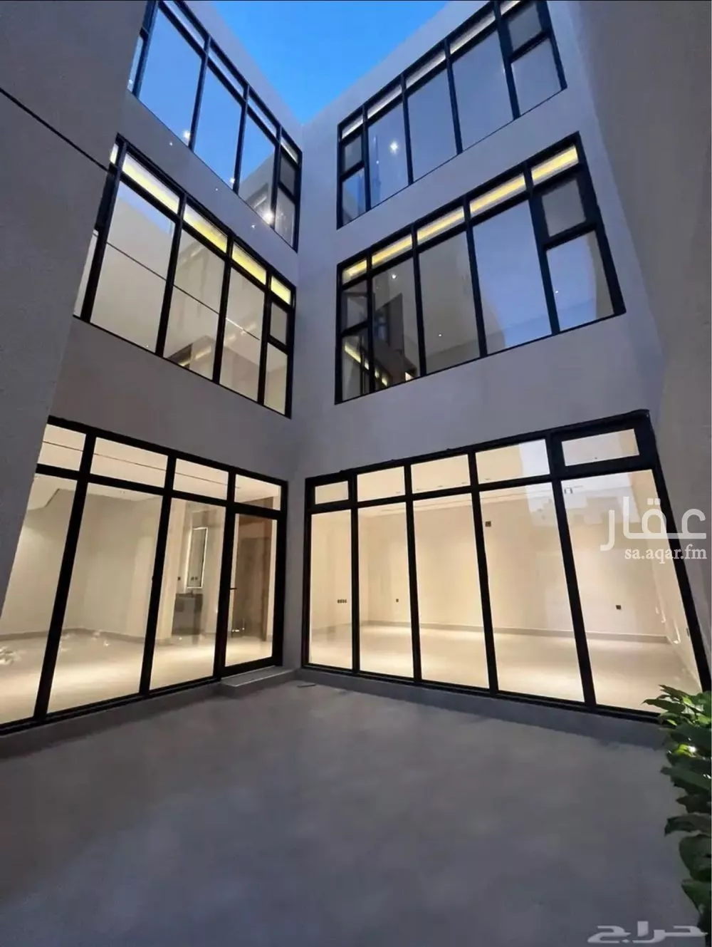 6 bedroom villa in Al Mahdiyyah 2