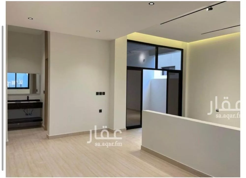 3 bedroom villa in Al Mahdiyyah 5