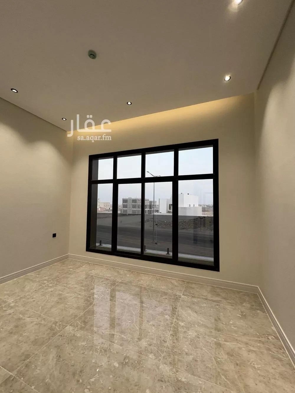 فيلا 3 غرف في المهدية 5