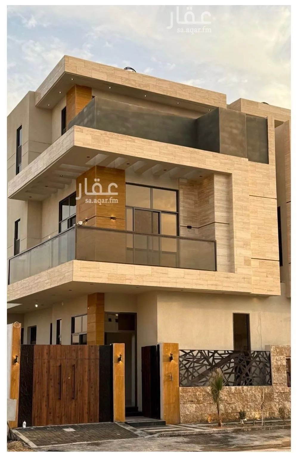 فيلا 6 غرف في المهدية 5