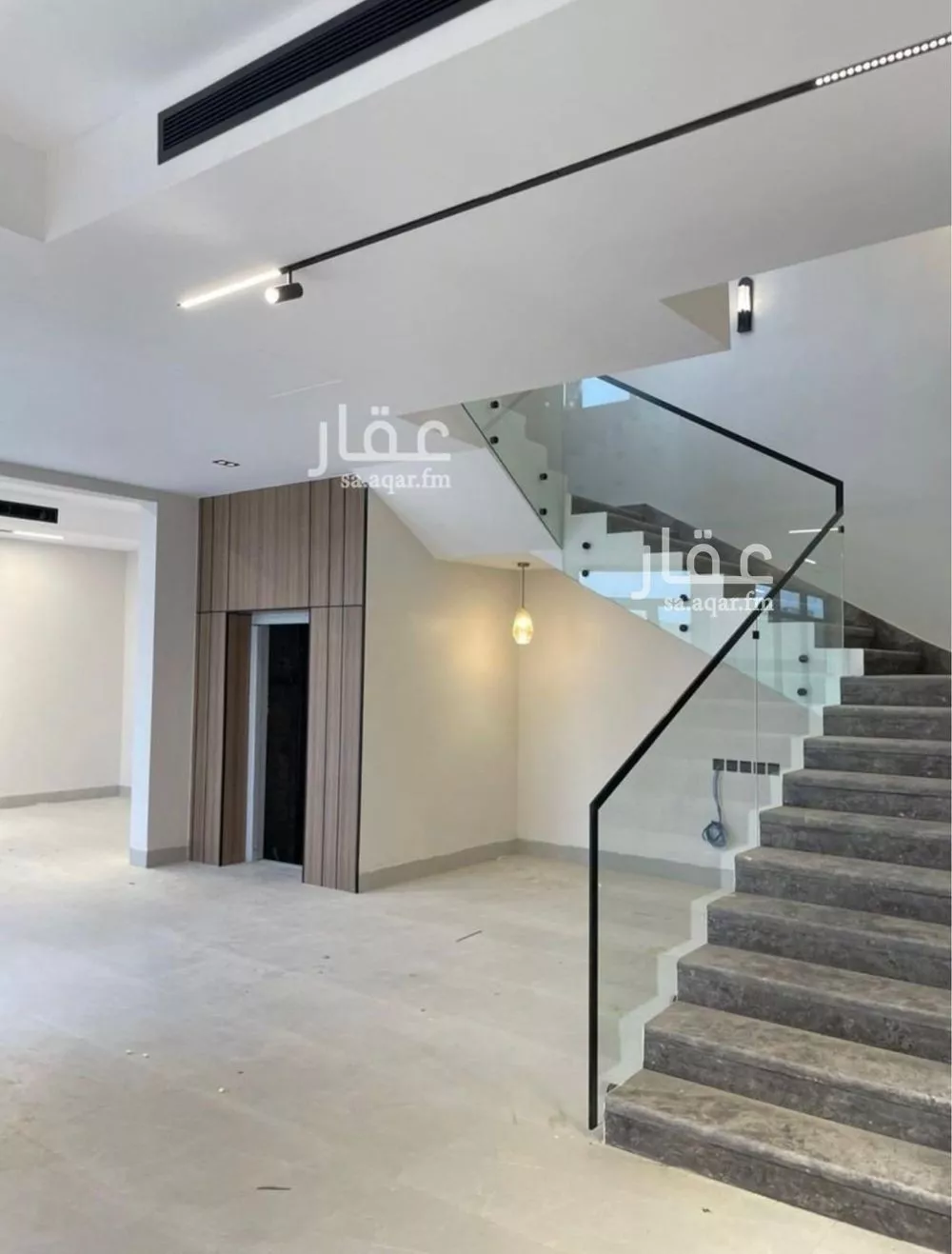 فيلا 7 غرف في المهدية 5