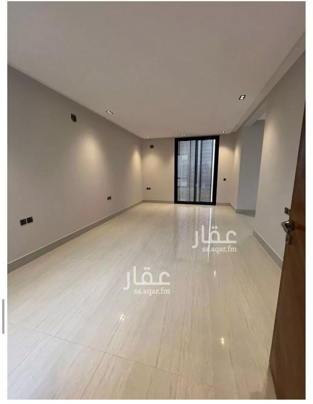 5 bedroom villa in Al Mahdiyyah 3