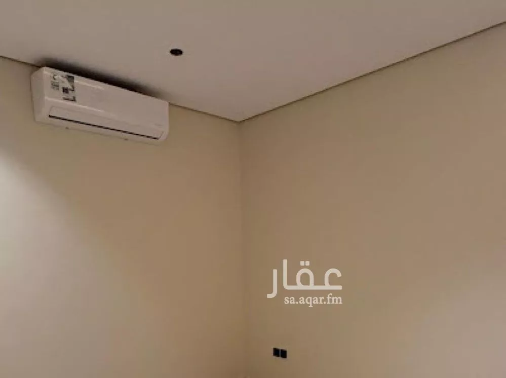 5 bedroom villa in Al Mahdiyyah 2