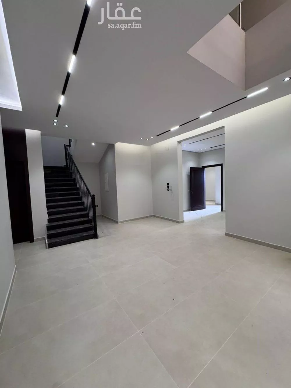 فيلا 5 غرف في المهدية 4