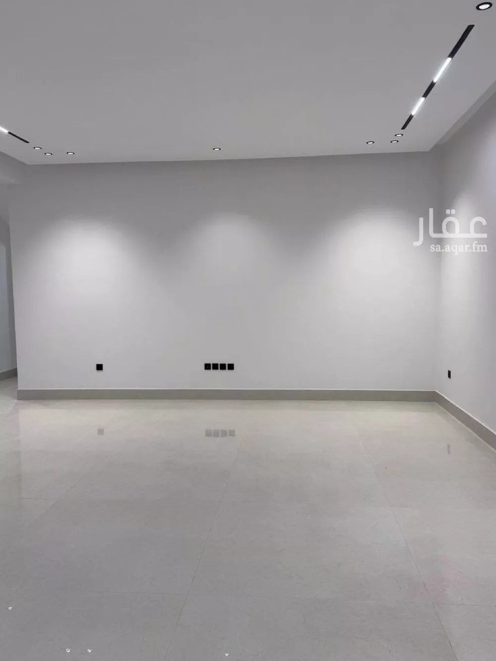 4 bedroom villa in Al Mahdiyyah 2