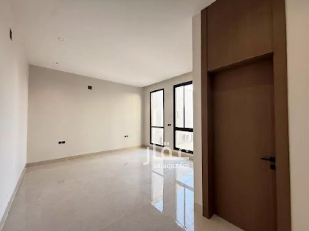 فيلا 6 غرف في المهدية 4