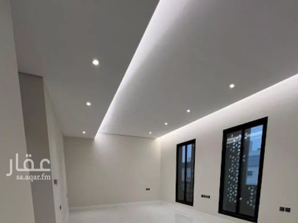 6 bedroom villa in Al Mahdiyyah 4