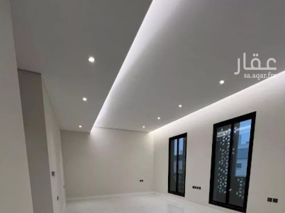 فيلا 6 غرف في المهدية 5