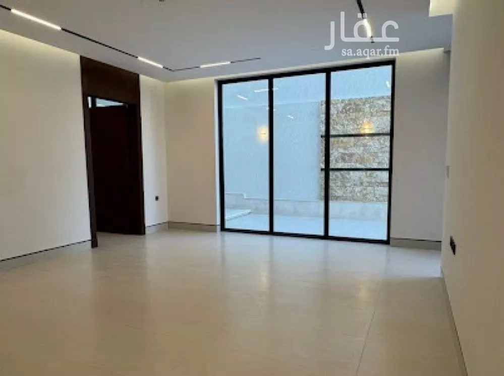 6 bedroom villa in Al Mahdiyyah 4