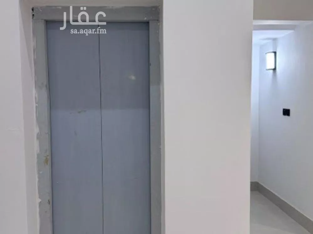 فيلا 4 غرف في المهدية 5