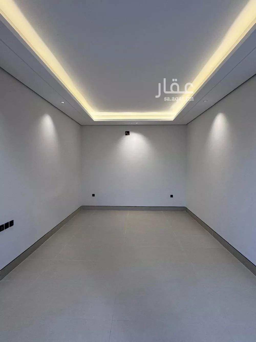 فيلا 6 غرف في المهدية 5