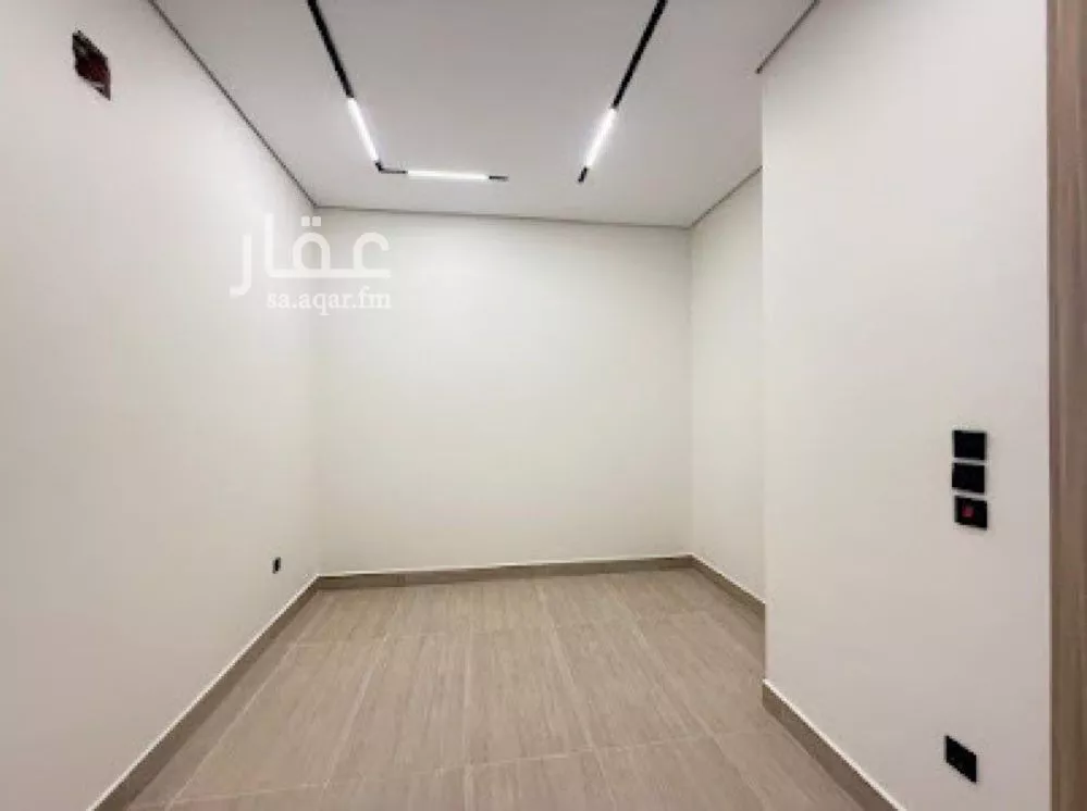 فيلا 5 غرف في المهدية 5