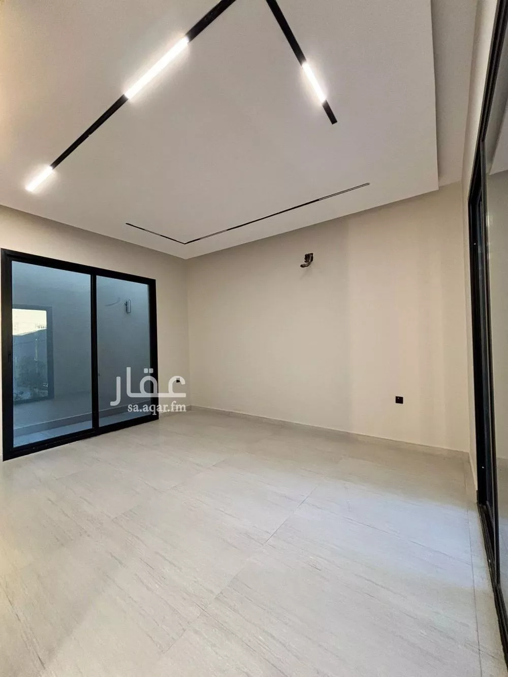 5 bedroom villa in Al Mahdiyyah 4