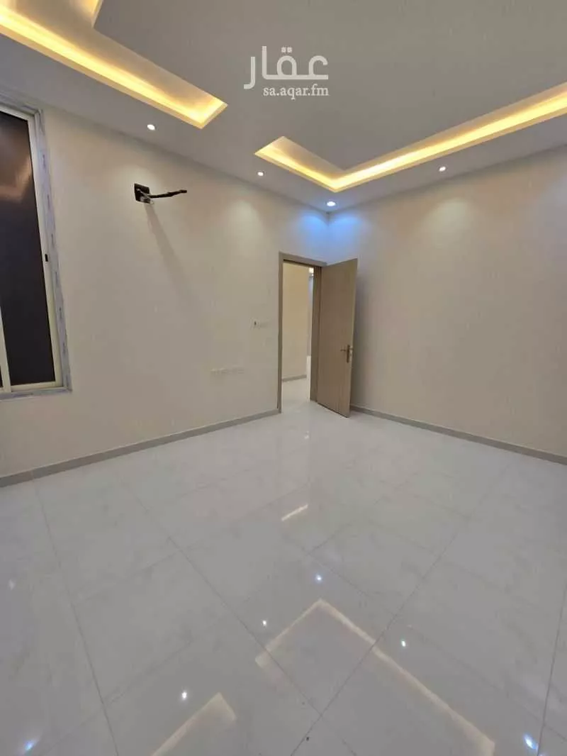 5 bedroom apartment in Al Uraija, Riyadh 4