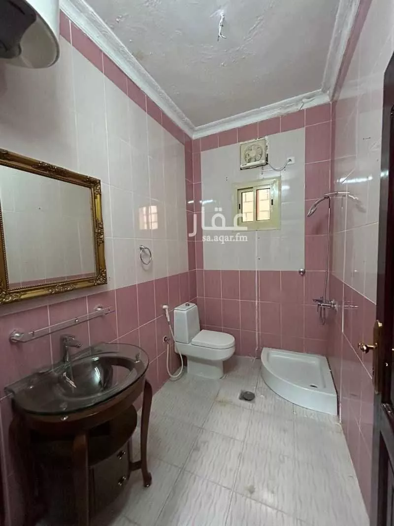 484 sqm building in Mudhainib 2