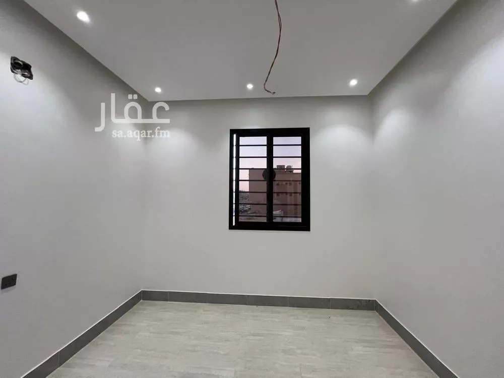3 bedroom apartment in Okaz, Riyadh 8