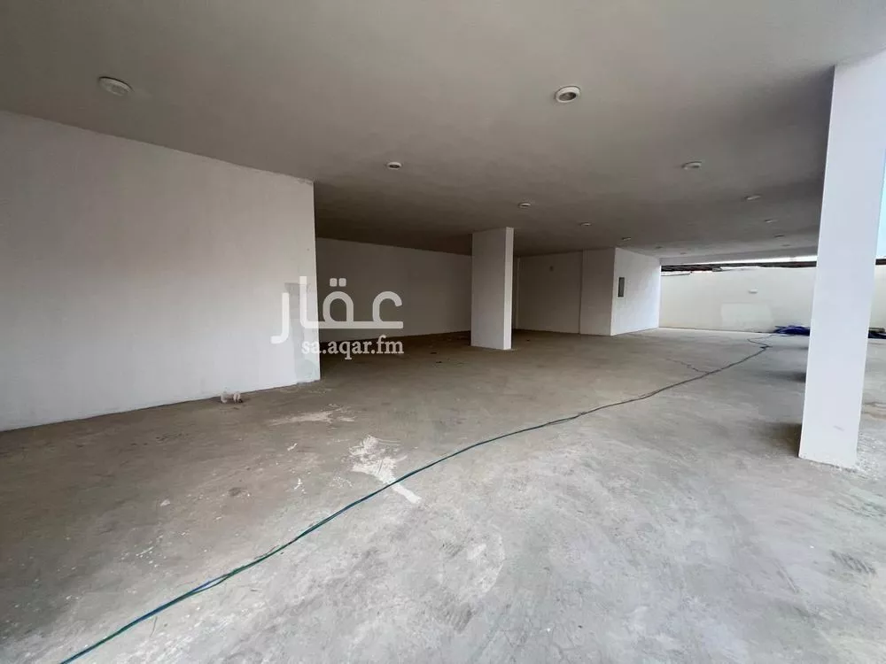 3 bedroom apartment in Okaz, Riyadh 18