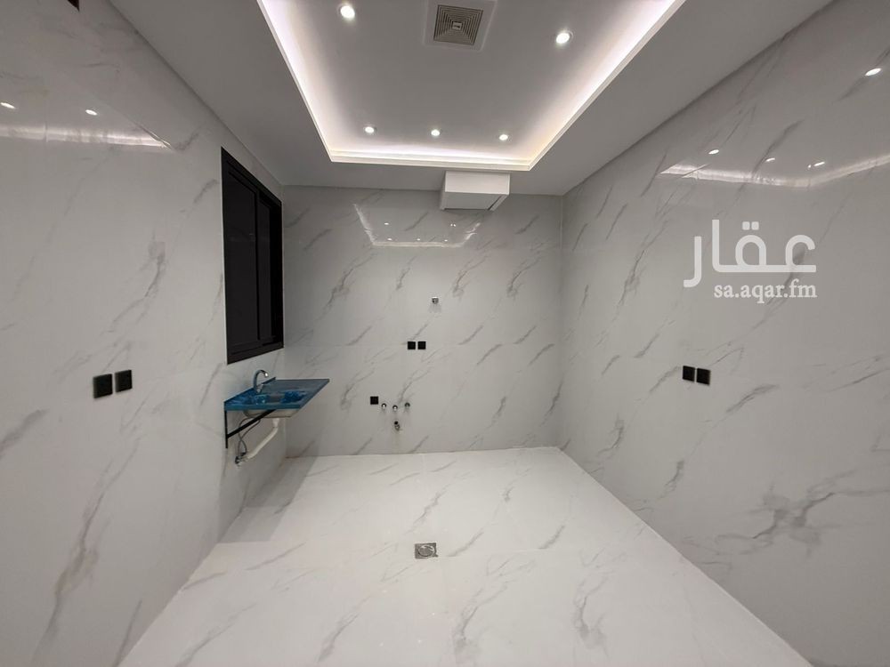4 bedroom apartment in Al Marwa, Riyadh 7