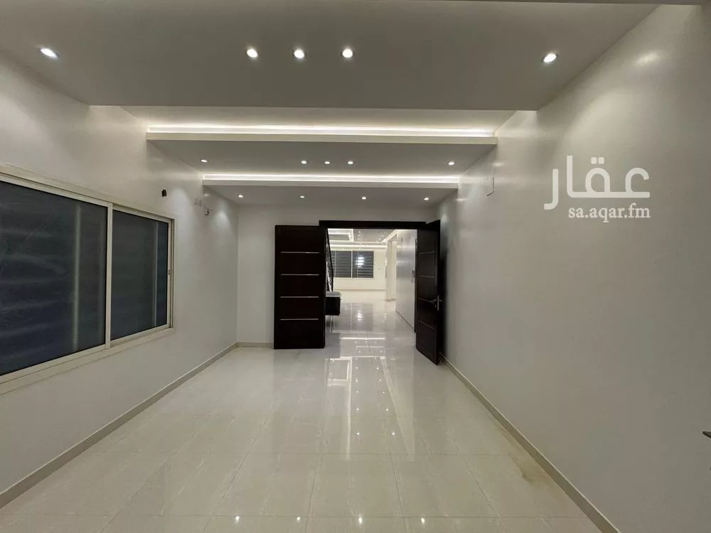 فيلا 5 غرف في النرجس 5