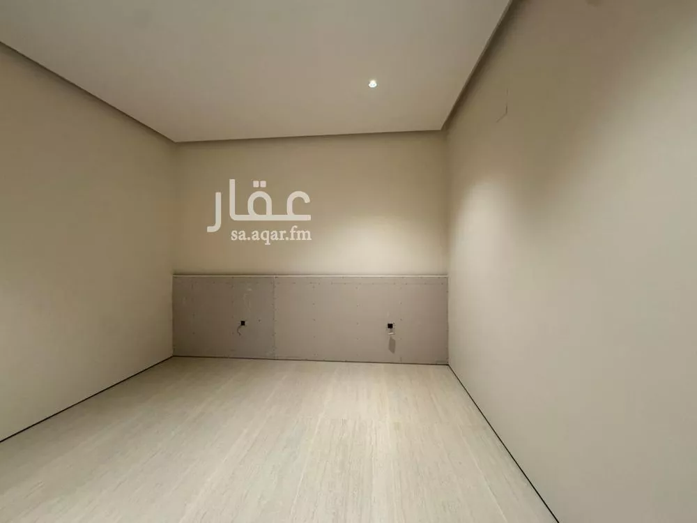 فيلا 4 غرف في النرجس 3