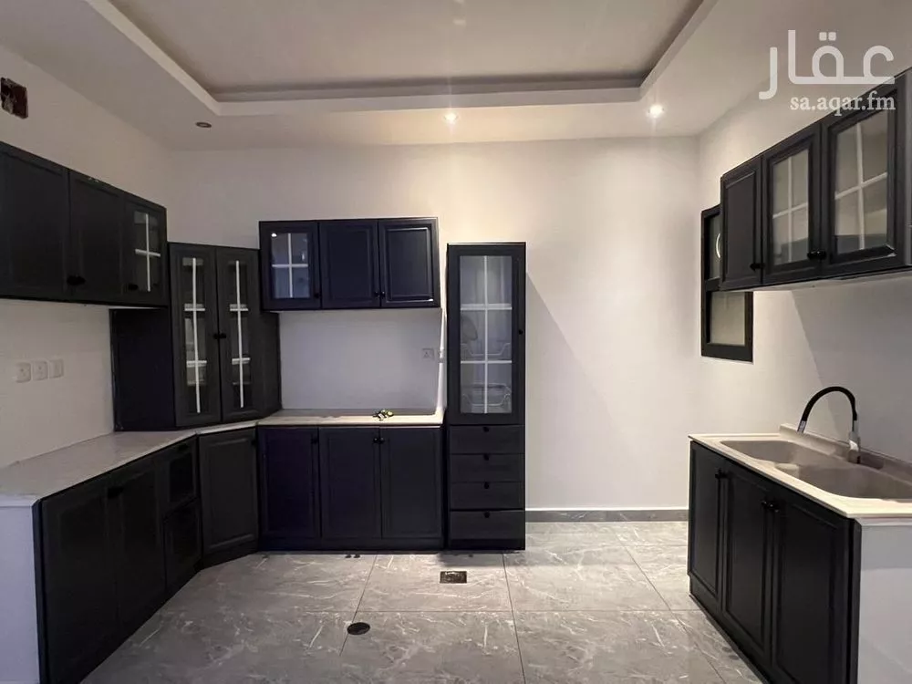 شقة 3 غرف في العارض 3