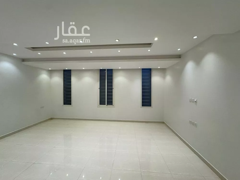 فيلا 5 غرف في النرجس 3