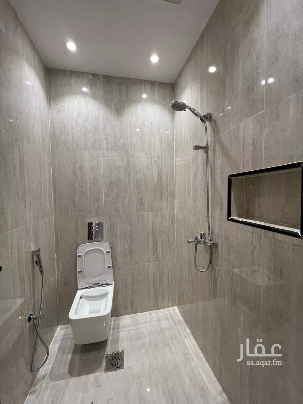 3 bedroom apartment in Okaz, Riyadh 17