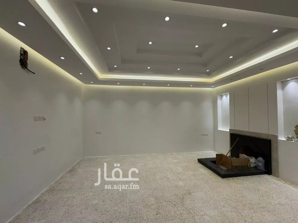 فيلا 5 غرف في النرجس 4