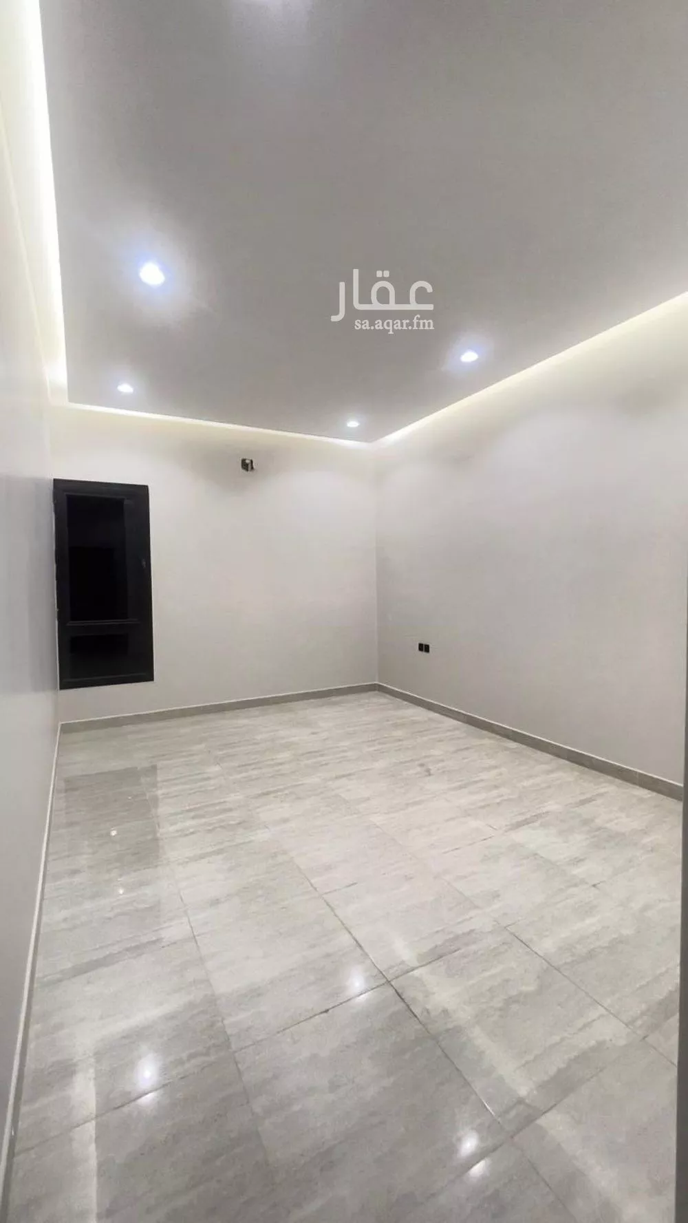6 bedroom villa in Al Janadriyah 5