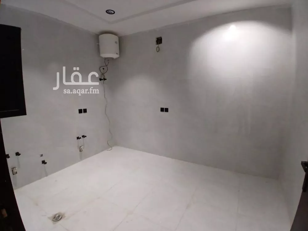 شقة 3 غرف في الرمال 2