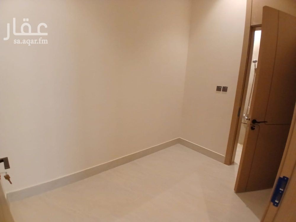 4 bedroom villa in Al Yarmouk, Riyadh 15