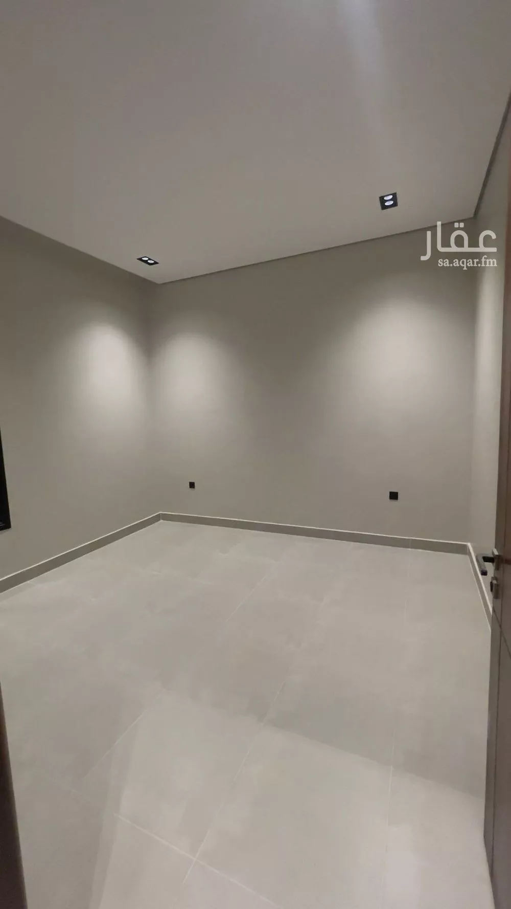 فيلا 4 غرف في المونسية 4