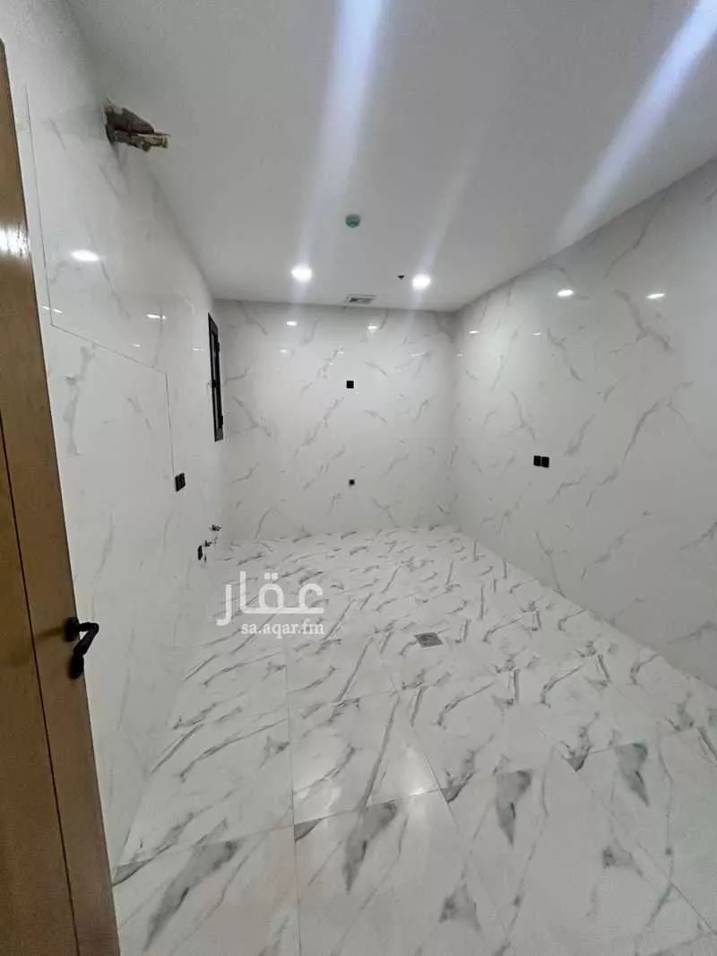 شقة 4 غرف في الامير محمد بن سعود 3