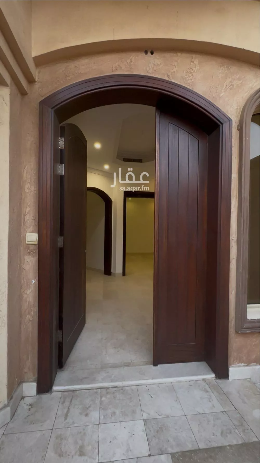 فيلا 6 غرف في الشراع 2