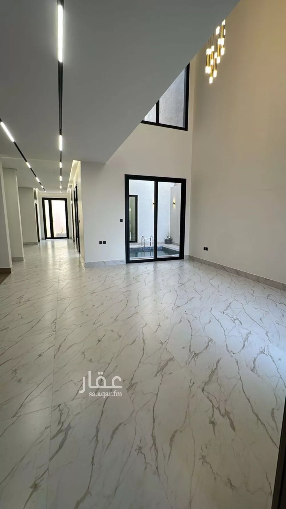 فيلا 7 غرف في المهدية 5