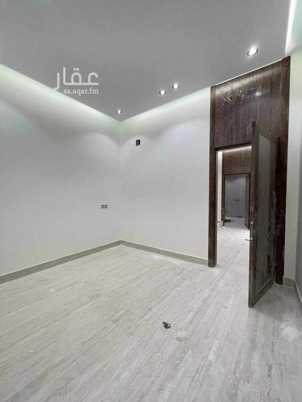 5 bedroom villa in Dhahrat Laban 3