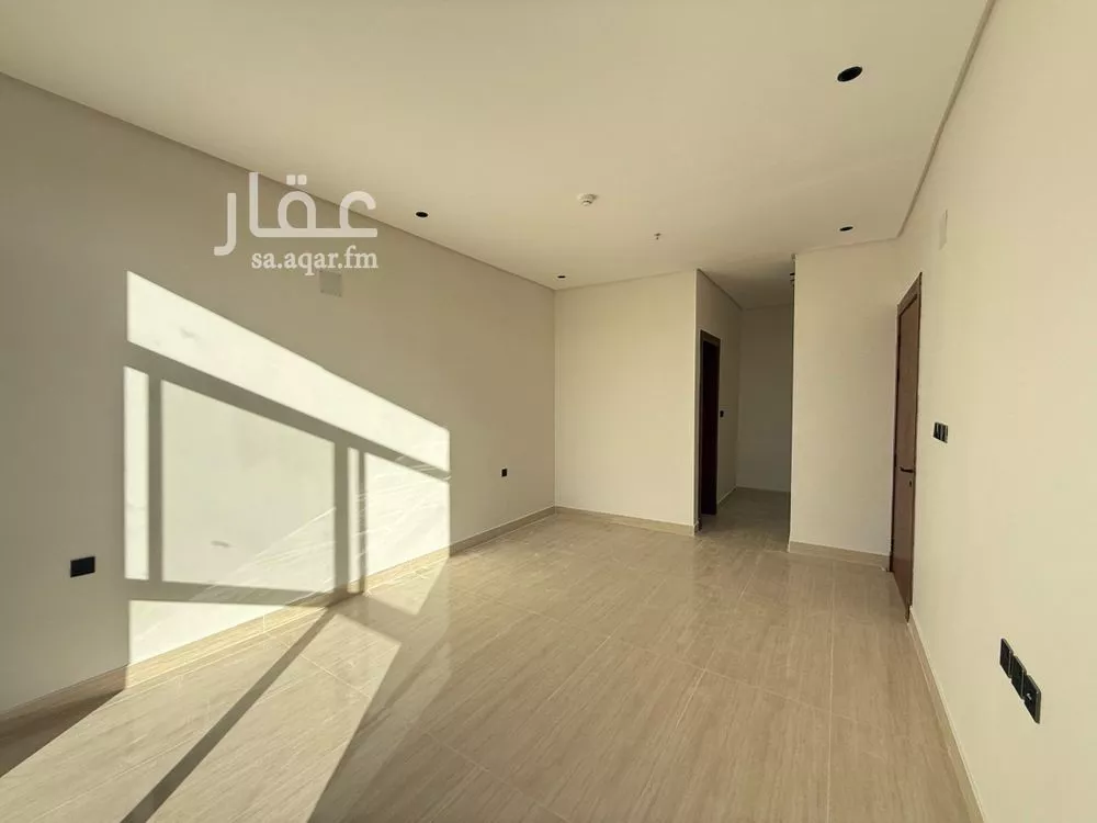 3 bedroom villa in Al Mahdiyyah, Riyadh 6