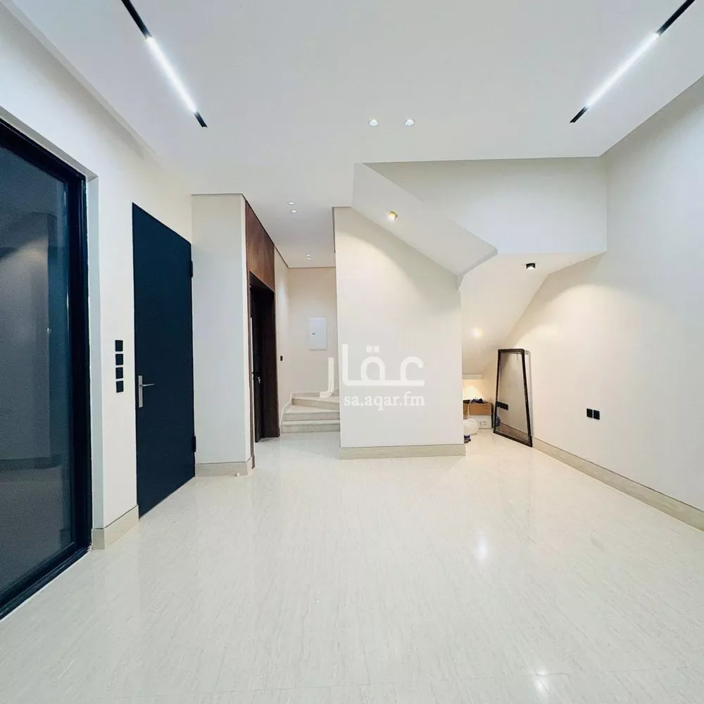 فيلا 5 غرف في المهدية 5