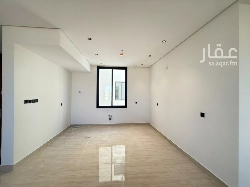 3 bedroom villa in Al Mahdiyyah, Riyadh 16