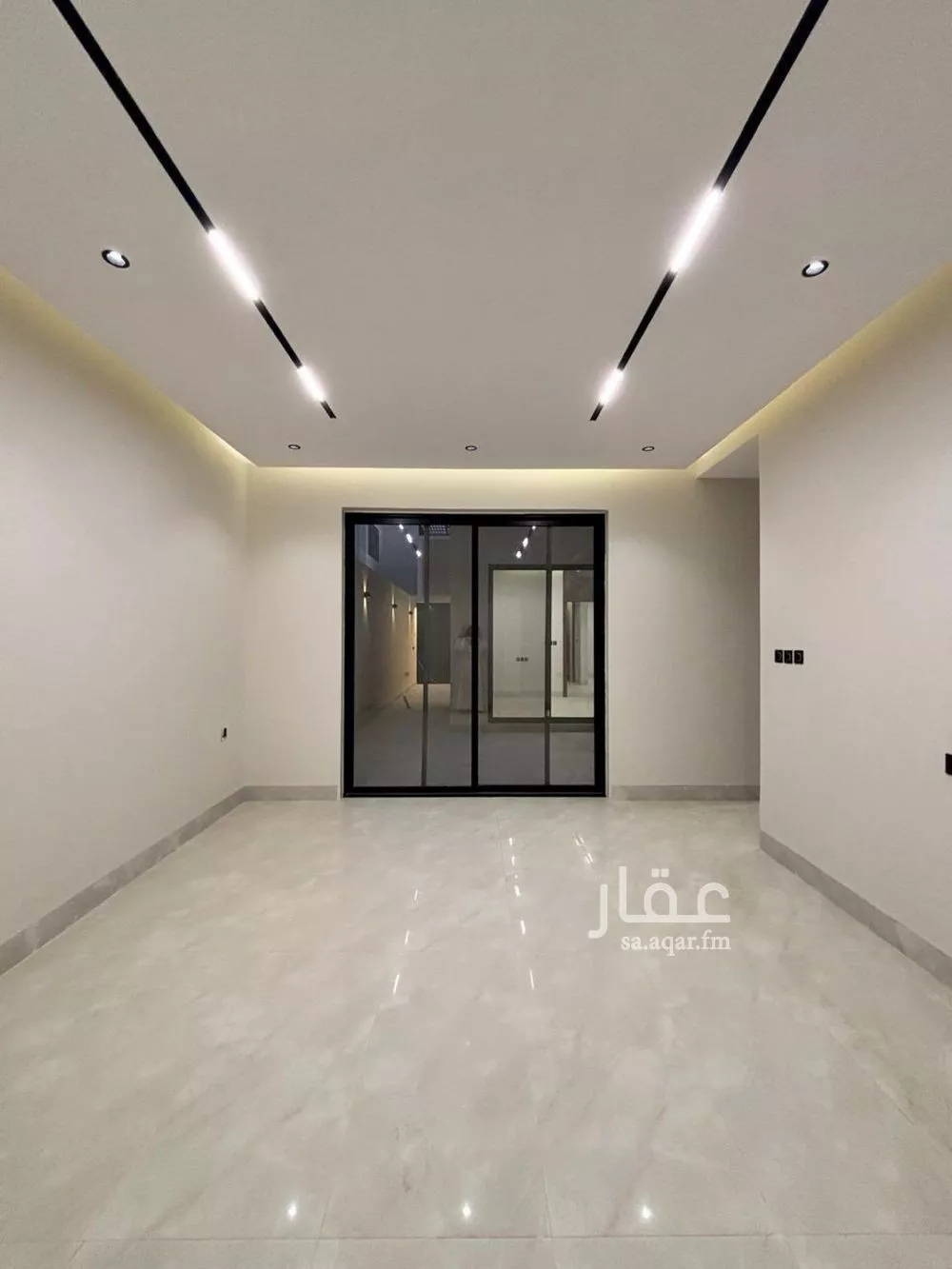 5 bedroom villa in Al Mahdiyyah 3