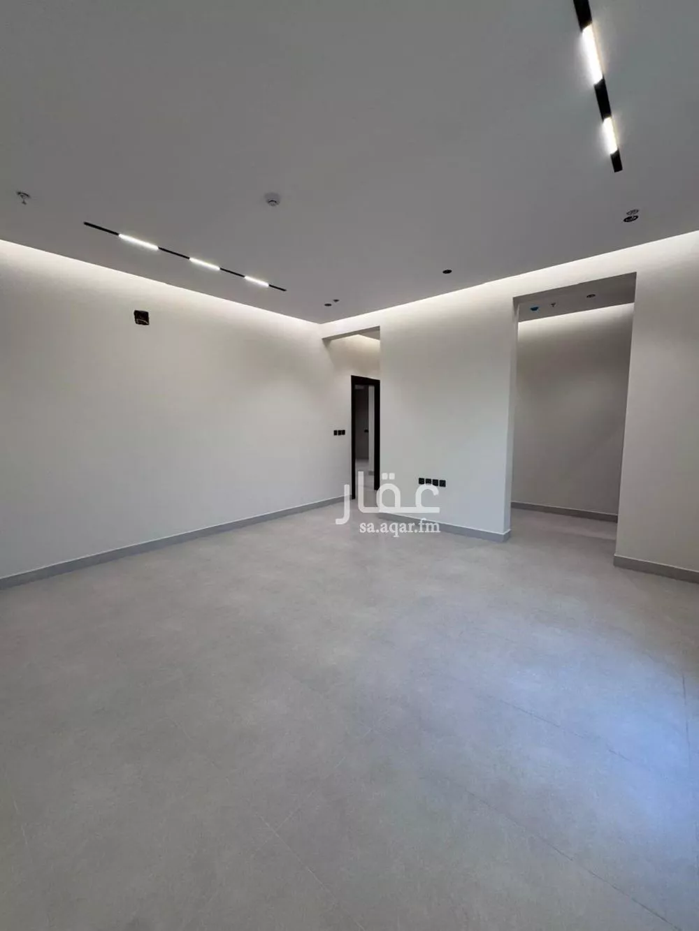 2 bedroom villa in Al Mahdiyyah, Riyadh 16