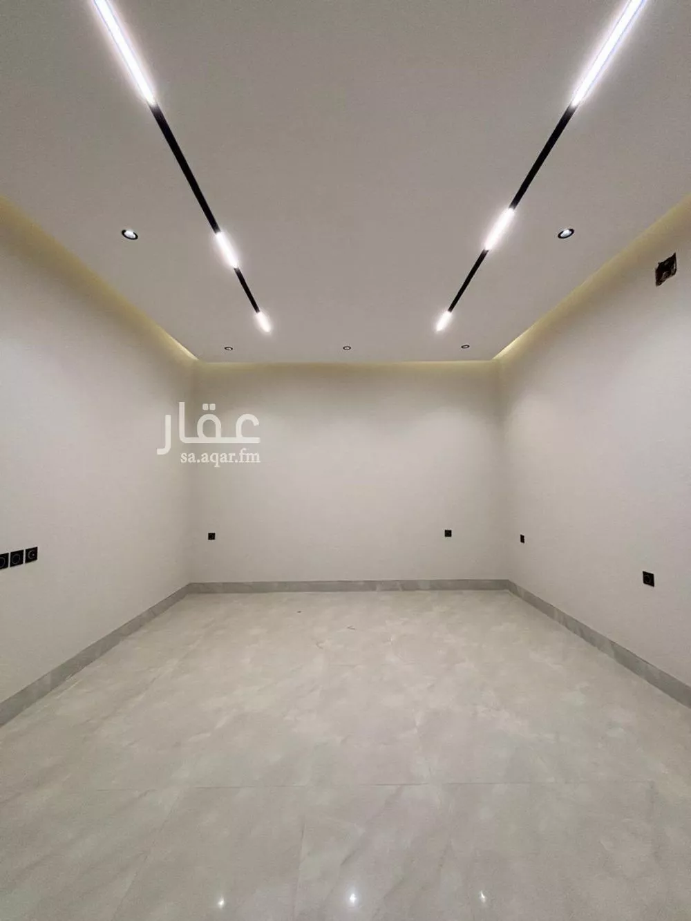 5 bedroom villa in Al Mahdiyyah 4